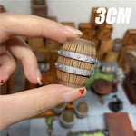 coffres miniatures barils marron clair gris métallique texture bois détails métalliques réalistes opaques