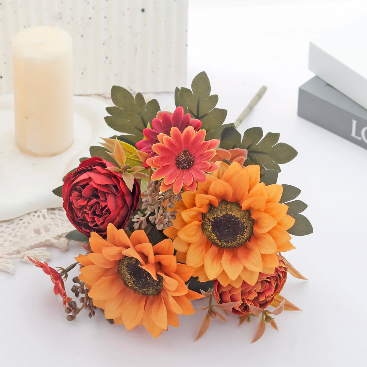 bouquet fleurs artificielles pivoine orange rouge beige vert blanc decoration mariage intérieur classique