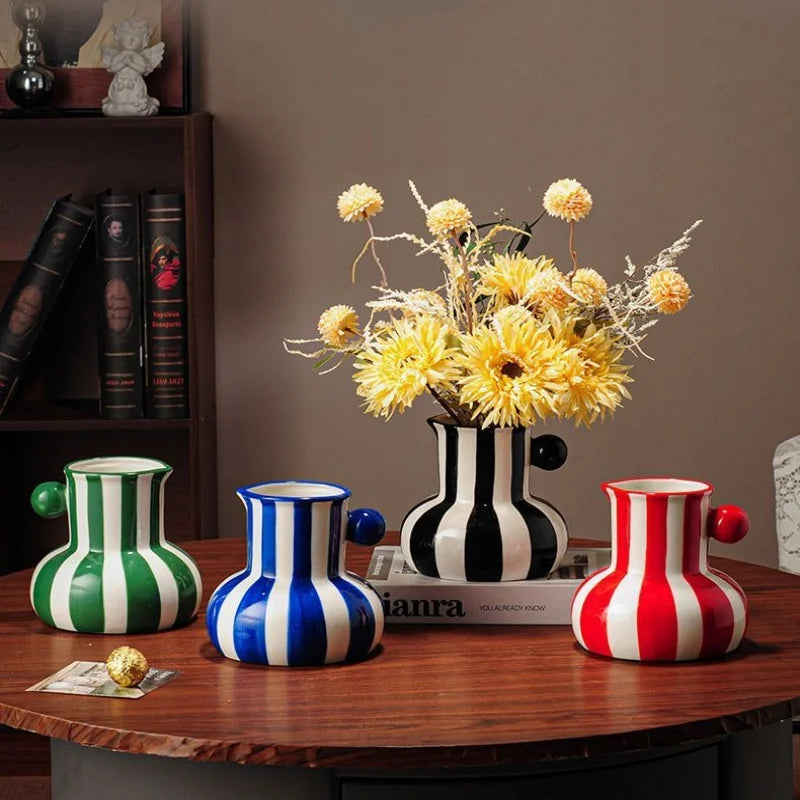 vase table céramique moderne rayé bleu rouge vert blanc noir