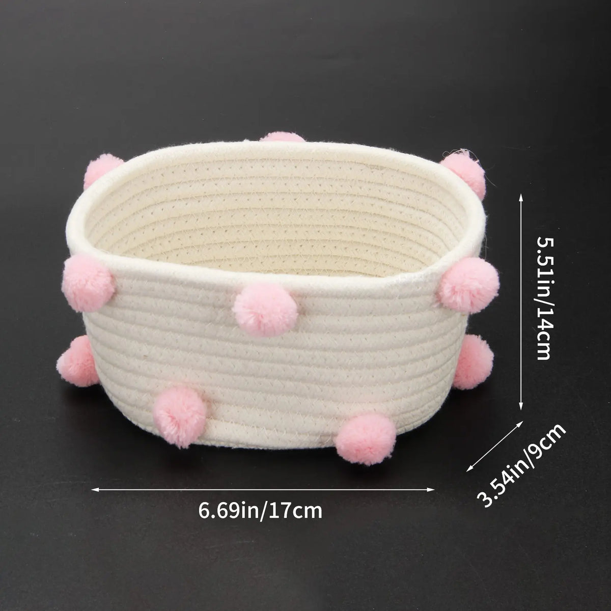 panier tressé coton pompons rose bohème organisation jouets cosmétiques beige clair