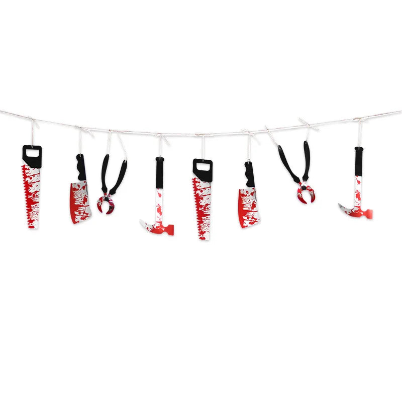 décoration halloween fanion sang rouge noir scies couteaux mains pieds clips festive