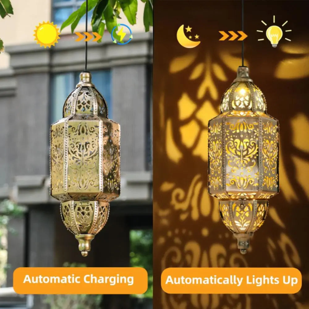 lampe suspendue solaire dorée ornements floraux transparente artisanale base solaire câble suspension