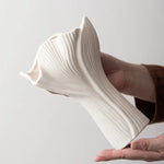 vase céramique texturé fleurs séchées feuilles vertes intérieur moderne minimaliste