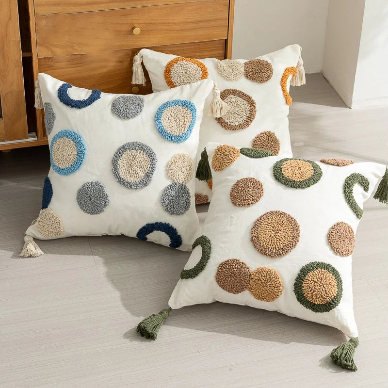 taies d'oreiller carrées 45x45cm moderne motifs géométriques blanc marron vert bleu beige tasseaux