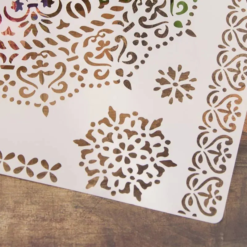 gabarits peinture floral blancs traditionnels délicats bois opaques carton bricolage scrapbooking