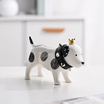 statue chien décoration moderne blanche motifs géométriques collier clous couronne dorée chambre salon
