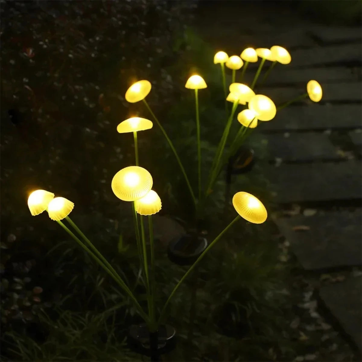 lumières solaires jardin blanc vert moderne fixées piquets panneau solaire