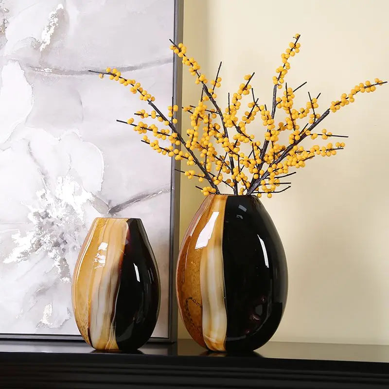 vase verre moderne couleur noir marron doré beige orangé motifs rayés élégants fleurs artificiellesbranches