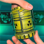 veilleuse deco radioactive bidon vert motif danger science fiction halloween citrouille chauve souris tombes