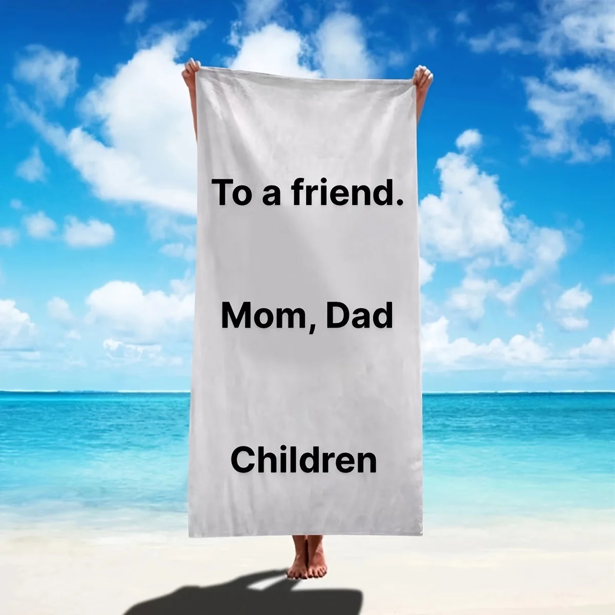 Serviette de plage en microfibre avec design rayé et personnalisation