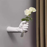 décoration murale moderne vase transparent main fleurs blanc rouge rose
