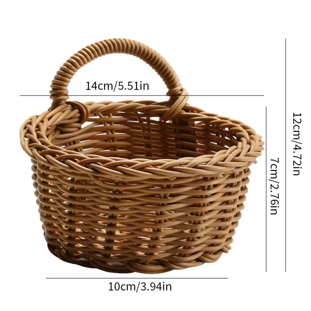 paniers suspendus osier marron clair tressés élégants traditionnels crochets rangement fruits légumes