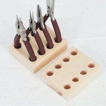 supports outils bois clair rustiques pinces main grain visible artisanal bricolage rangement travaux hexagonal