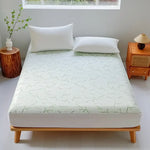 housse matelas imperméable antiacariens bambou ventilée élastique moderne blanc vert clair