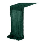 nappe runner texturée plissée semi transparente rouge foncé violet beige blanc cassé événementiel mariage