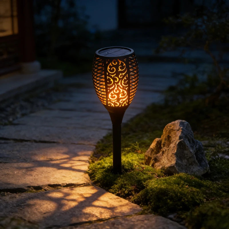 lampe solaire led moderne ajouré motifs floraux noir élégante autoinstallation extérieure jardin decoration