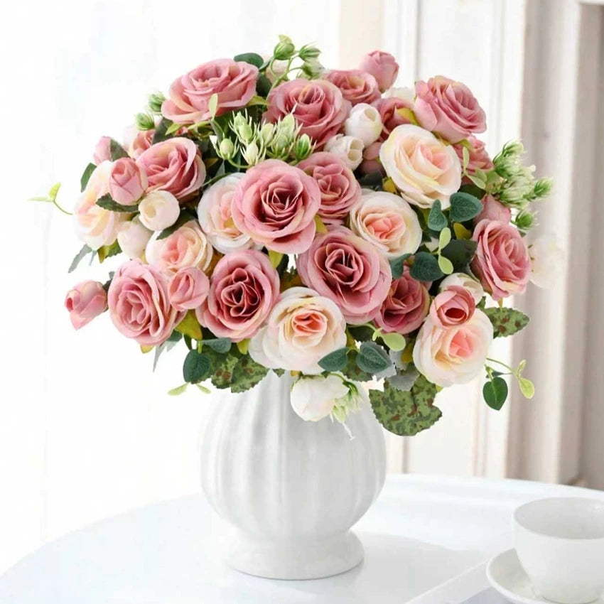 décoration intérieure bouquet pivoine rose blanche moderne élégant vase transparent mariage anniversaire