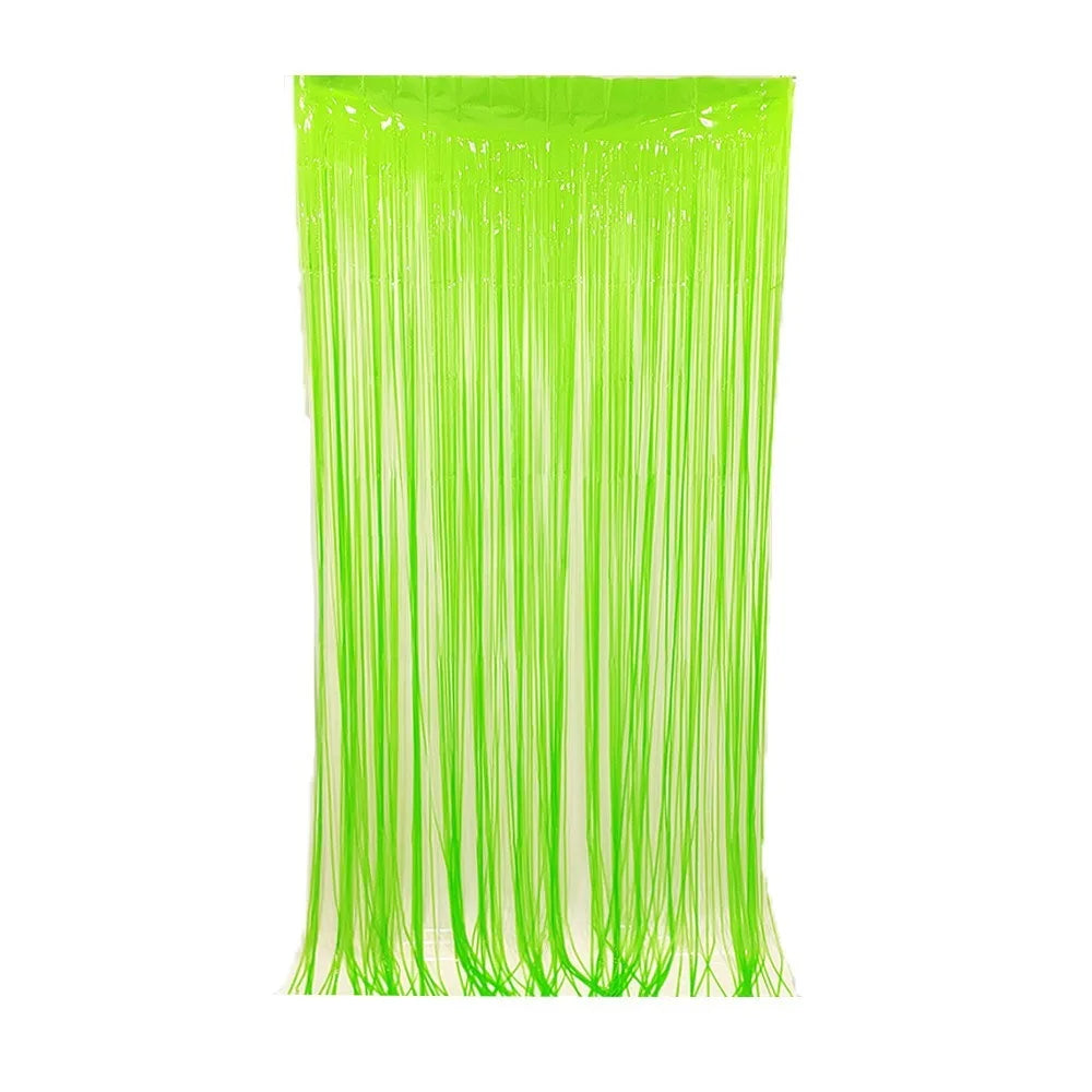 rideau festif franges lumineuses couleurs fluo jaune vert rose festive decoration anniversaire neon retro