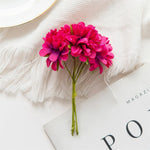 décoration intérieure bouquets artificiels fleurs pivoines classiques rouge rose blanc jaune bleu violet