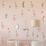 sticker mural oies fleurs enfants decoration aquarelle pastel lit bébé table chevet commode