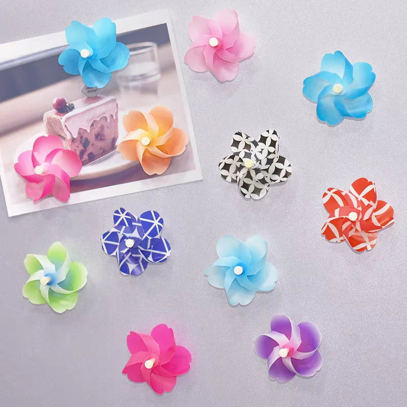aimants décoratifs fleurs bleu rose vert aimants origami géométriques points noirs