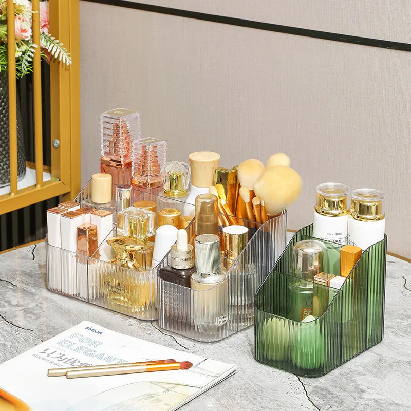 organisateur maquillage transparent moderne élégant brosse maquillage produits cosmétiques rayures verticales vert foncé doré