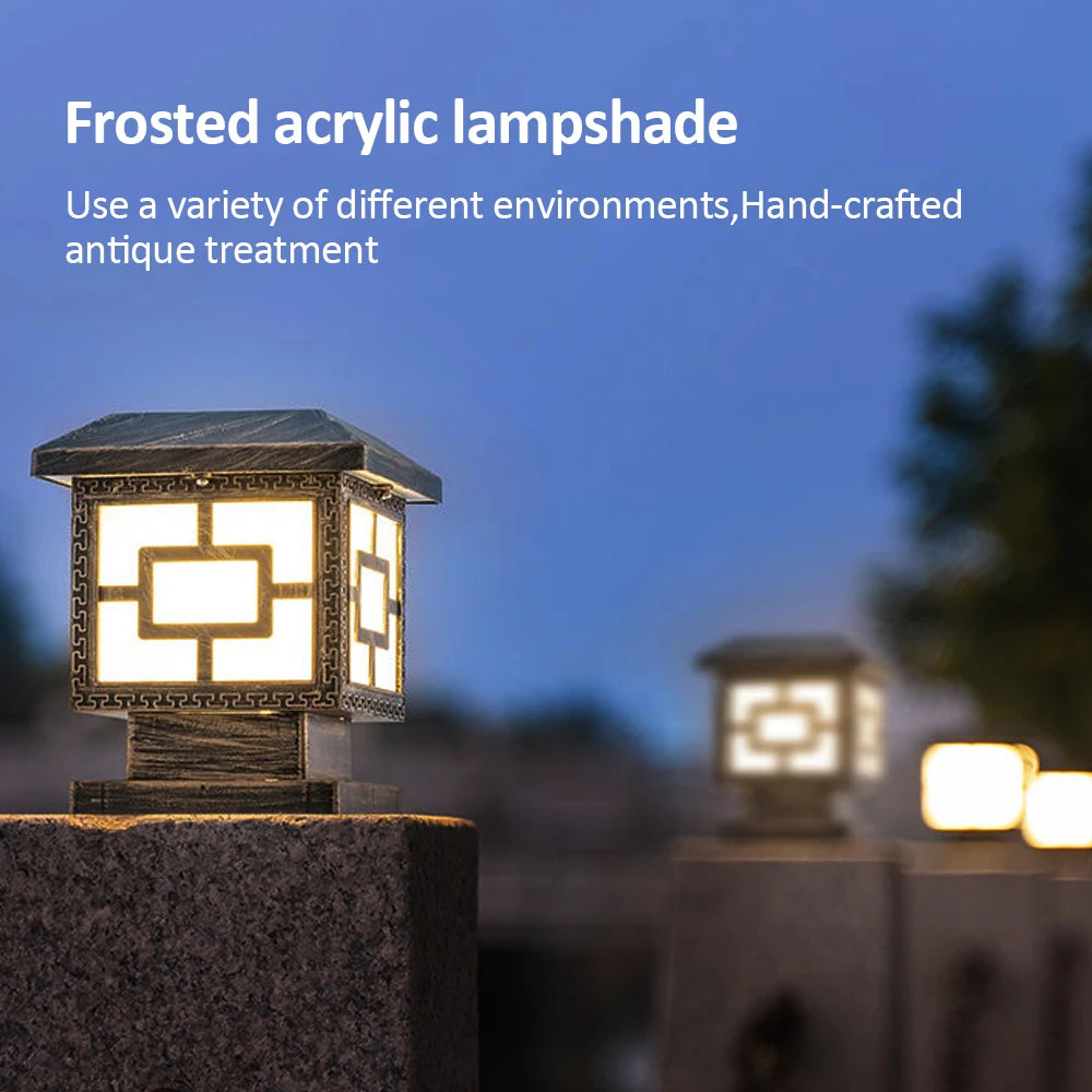 lampe solaire led étanche ip65 contemporaine batterie lithium noire panneau solaire inclusion moderne vintage