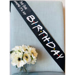 couronne fête anniversaire noire blanche lettres points décorative festive