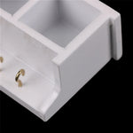 boîte bijoux blanche classique matériau plastique certification 8cm 4cm 2.5cm