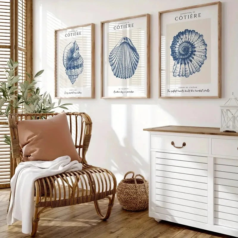 affiches graphiques coquillages minimaliste salon chambre décoration murale océan bleu marine texte cotiere