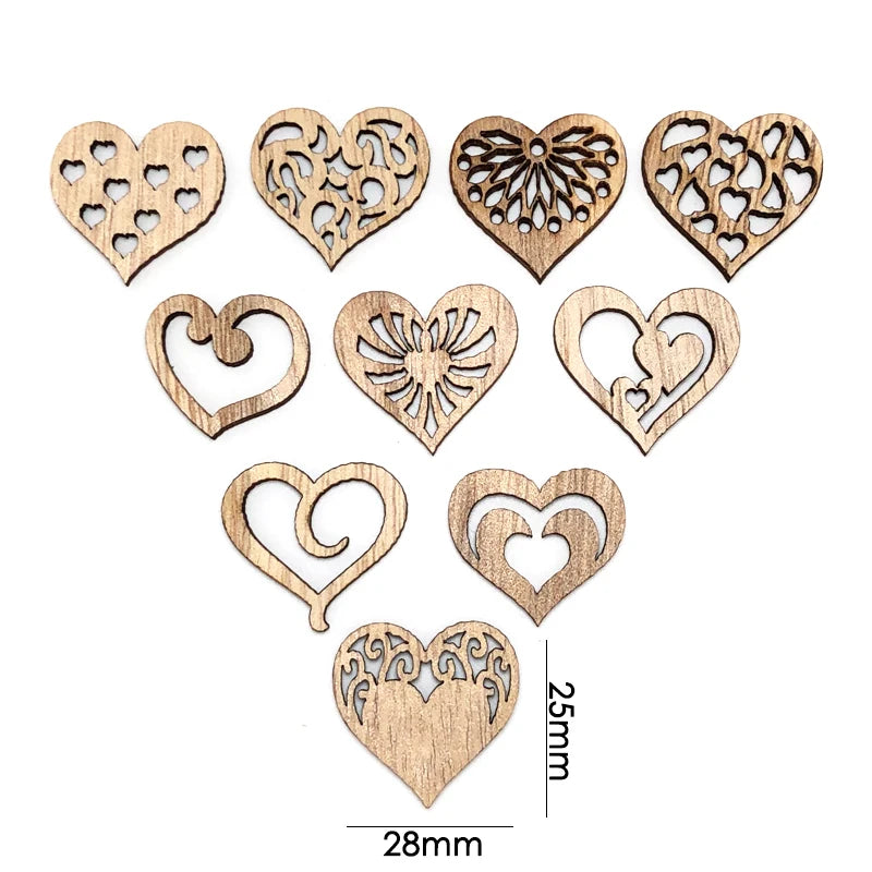 décoration bois forme cœur motifs floraux romantique artisanal table événement anniversaire noël saint valentin