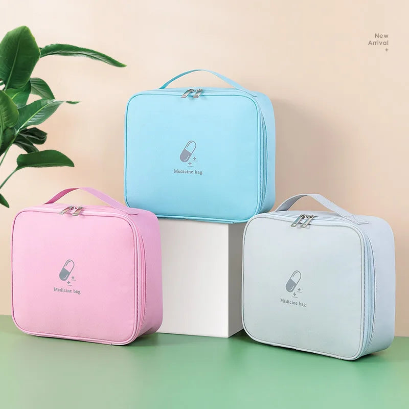sac médicaments portable bleu clair rose gris réutilisable moderne pratique
