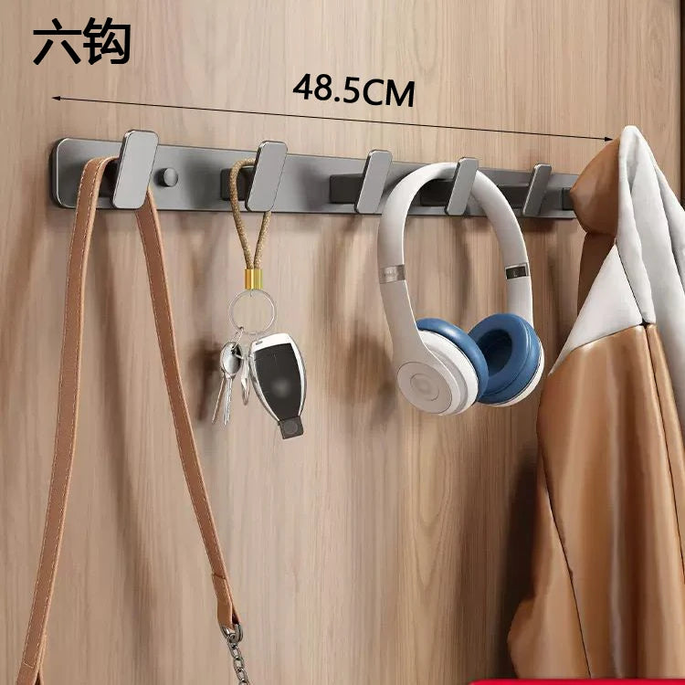 porte sacs mural gris moderne crochets fixations objets accrochés serviettes sacs