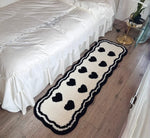 tapis sol moderne motif coeur noir blanc doux antidérapant chambre salon décoration maison