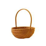 panier tressé marron clair traditionnel empilable utilisation multiple poignées métal décoration intérieure fruits légumes