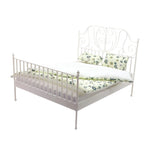 lit miniature maison poupée classique fer forgé matelas couette oreillers motifs pois noir blanc