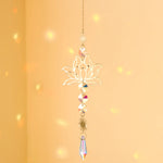 décoration extérieure boho mobile transparent argenté lune étoiles motifs floraux opalescent chaines jardin suncatcher