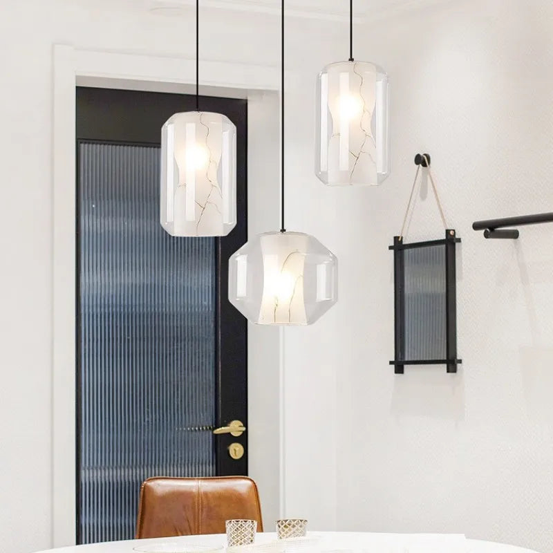 lampe suspendue moderne blanc gris texture dolomite câble ajustable led verre transparent chambre salon