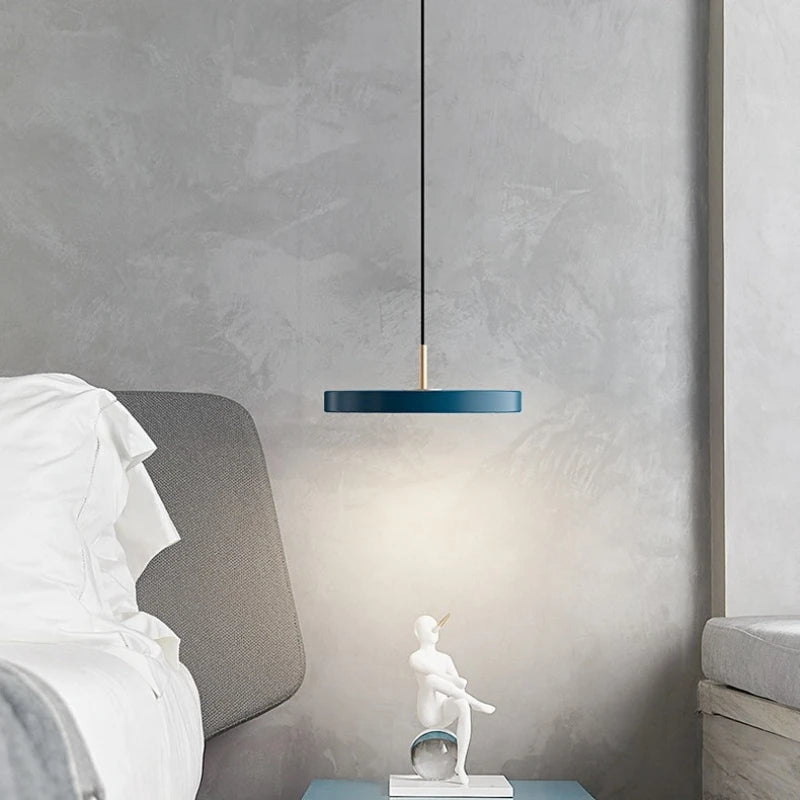 suspension lumineuse ronde opaque moderne noir câble électrique lumineuse salle manger facile
