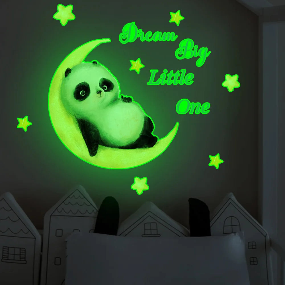 autocollant mural panda lune étoiles texte luminescent illustration enfant adhésif opacité 28cm 28cm glow