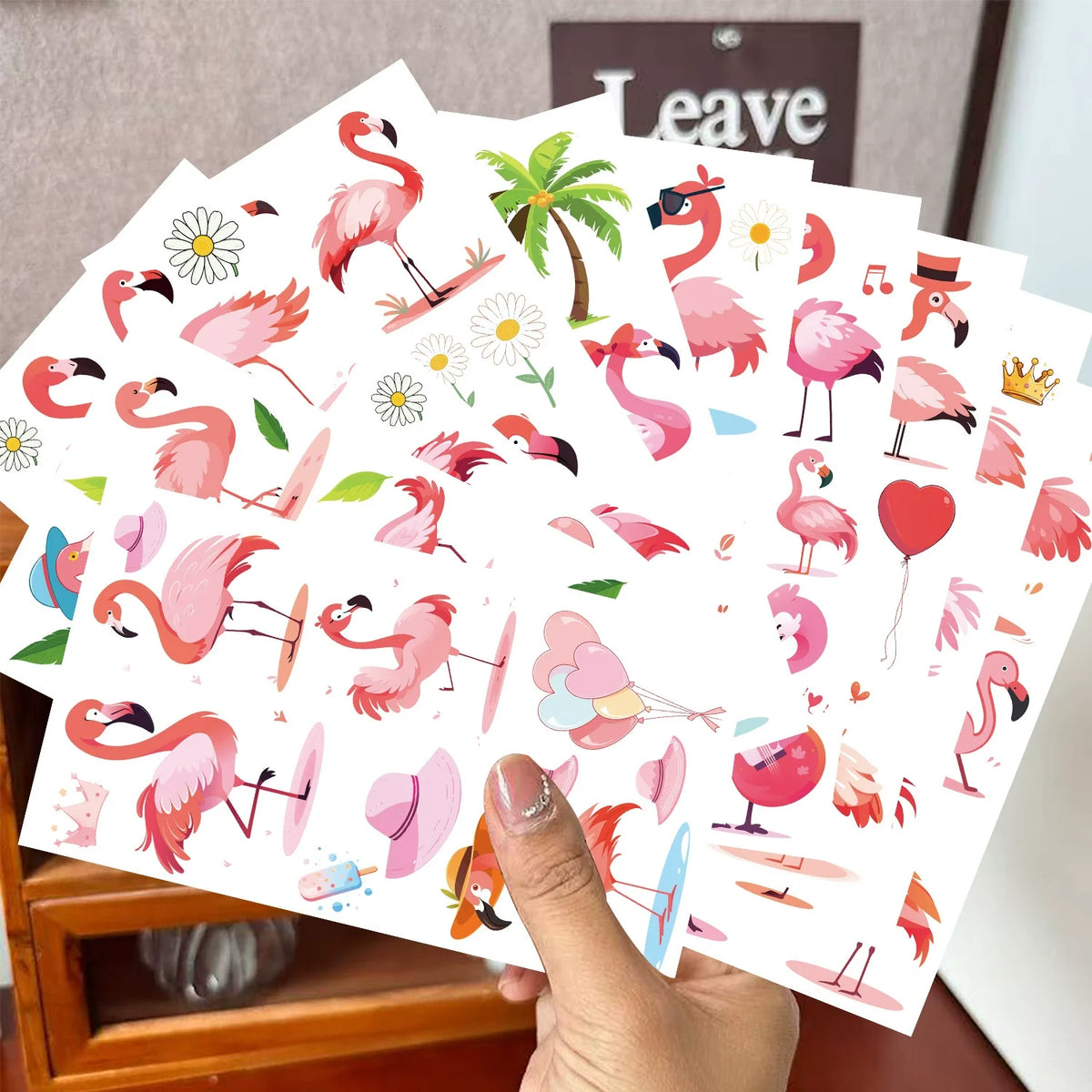 autocollants temporaires flamants roses chapeaux fleurs anniversaire mariage fêtes enfants avril transparents illustration