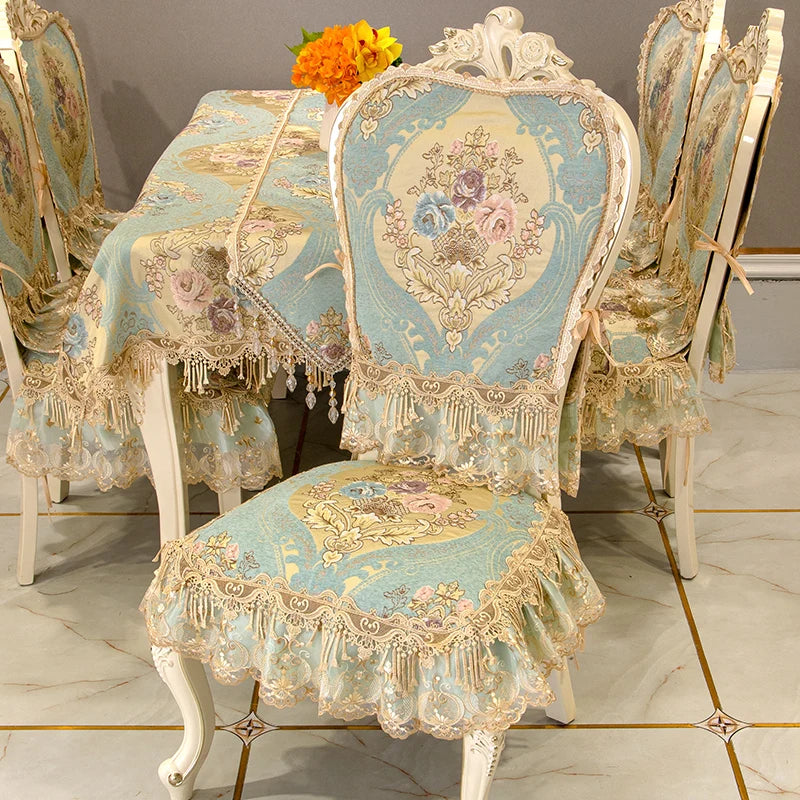 Housse de chaise en kaki foncé pour décoration intérieure raffinée