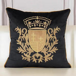 housse coussin brodée doré lys couronne élégante noir bleu marine décorative canapé sofa chambreôtel