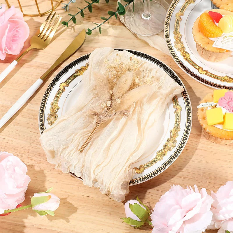 serviettes pliées crème plissées moderne lot table mariage fêtes extérieur