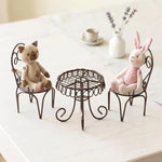 chaises table miniature métal grillagé vintage beige coussin serviette