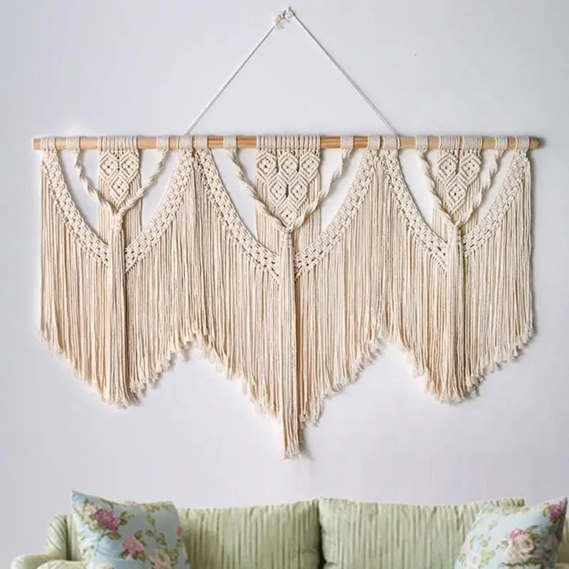 tapisserie macramé boho chic beige clair motifs géométriques franges crochet bois chambre salon