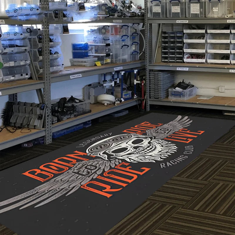 tapis crâne ailes born to ride graphique noir blanc orange imperméable antidérapant polyvinyle polyester