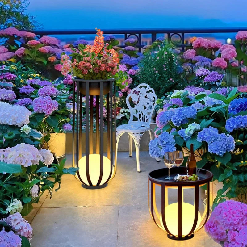 lampe solaire extérieure moderne noire rayures verticales support plante décorative