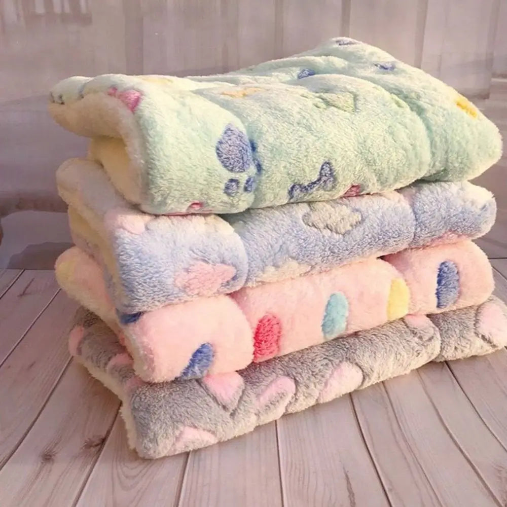 coussin moelleux imprimé animaux vert pastel jaune bleu rose gris chat chien doux hiver