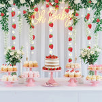 guirlande fraises fleurs blanches décoration anniversaire enfant rouge blanc vert festive tropicale chambre maison